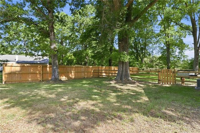 7261 NC Highway 704, Madison, NC 27025