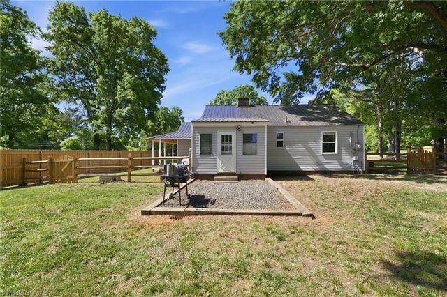 7261 NC Highway 704, Madison, NC 27025