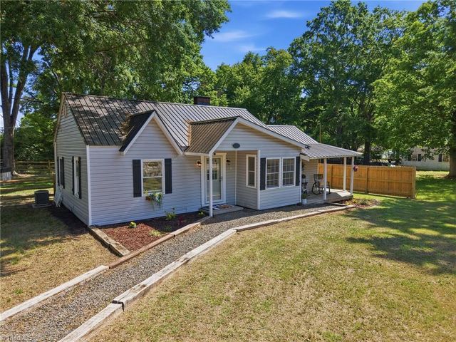 7261 NC Highway 704, Madison, NC 27025