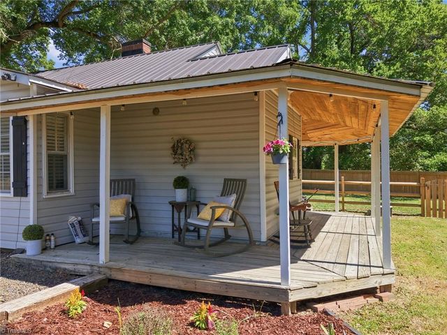 7261 NC Highway 704, Madison, NC 27025