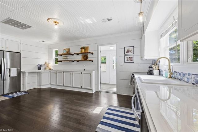 7261 NC Highway 704, Madison, NC 27025