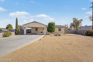 2901 E PARADISE Lane, Phoenix, AZ 85032
