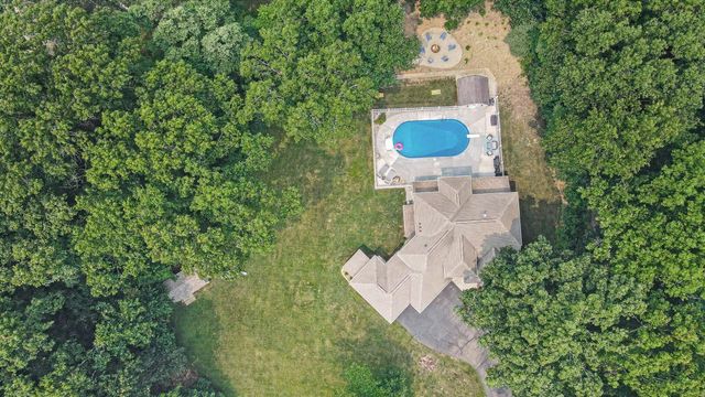 1288 Oshtemo Trace, Kalamazoo, MI 49009