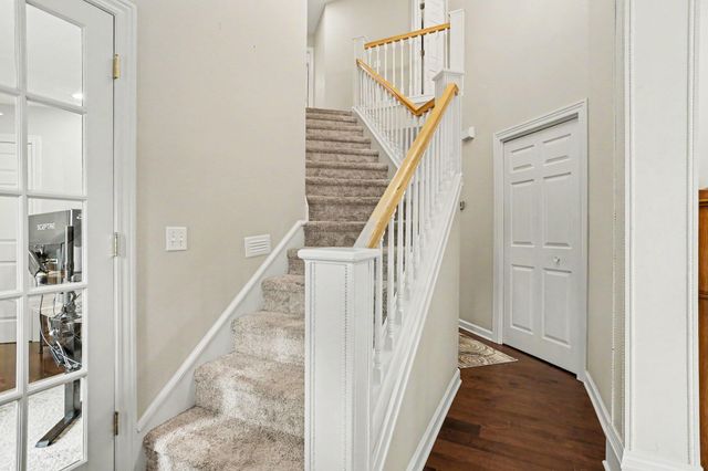 1288 Oshtemo Trace, Kalamazoo, MI 49009