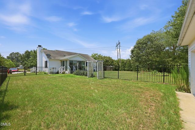 28 Katz Lane, Angier, NC 27501