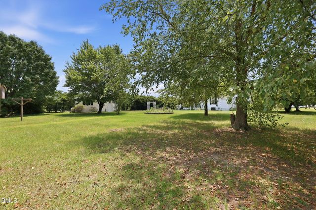 28 Katz Lane, Angier, NC 27501