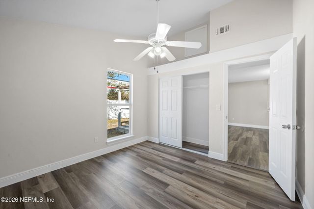 6823 CORALBERRY Lane N, Jacksonville, FL 32244