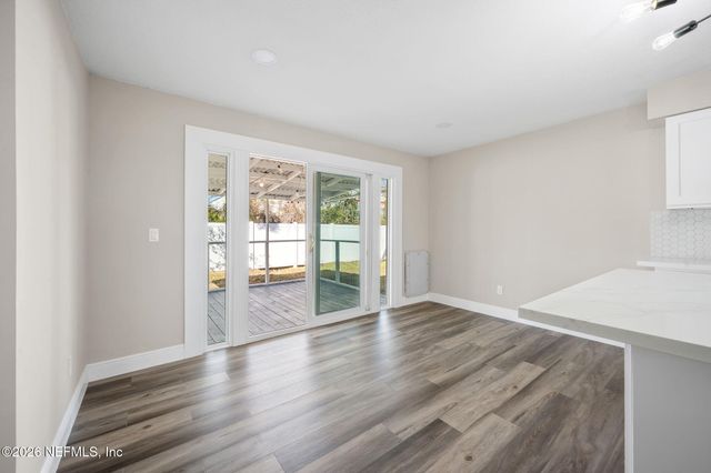 6823 CORALBERRY Lane N, Jacksonville, FL 32244