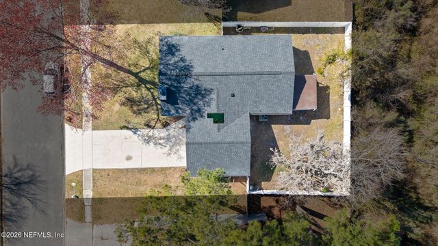 6823 CORALBERRY Lane N, Jacksonville, FL 32244