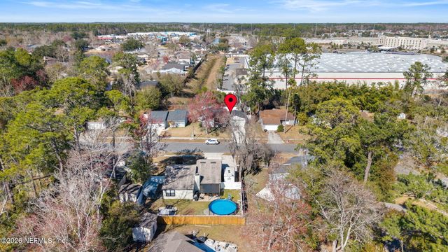 6823 CORALBERRY Lane N, Jacksonville, FL 32244