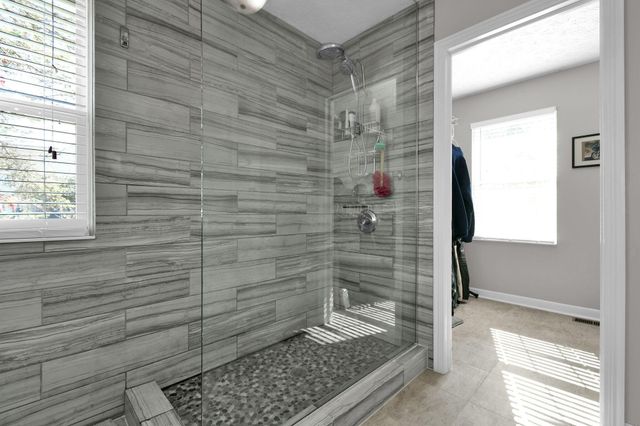 339 Fairfield Drive NE, Pickerington, OH 43147