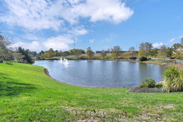 339 Fairfield Drive NE, Pickerington, OH 43147