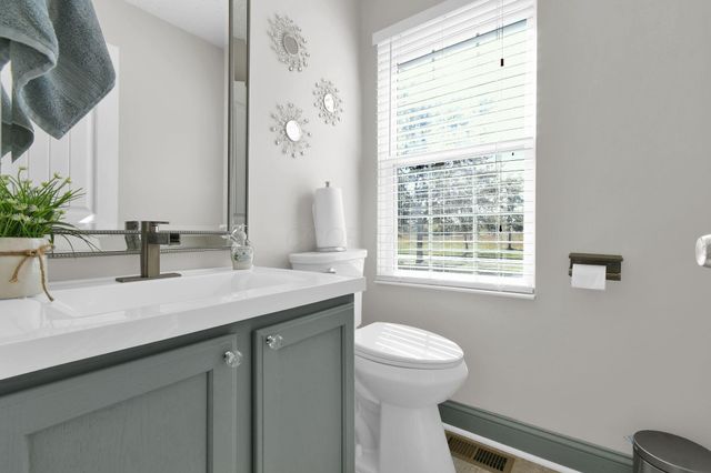 339 Fairfield Drive NE, Pickerington, OH 43147