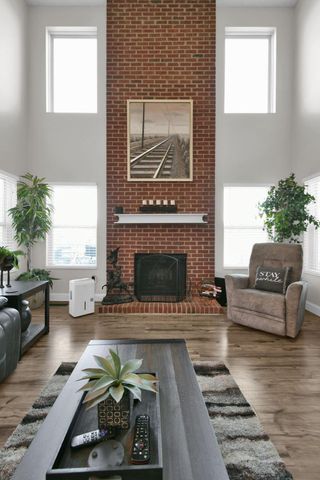 339 Fairfield Drive NE, Pickerington, OH 43147