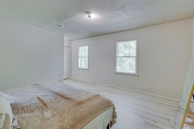 227 Emerald Way, Spartanburg, SC 29302