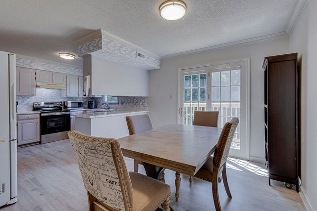 227 Emerald Way, Spartanburg, SC 29302