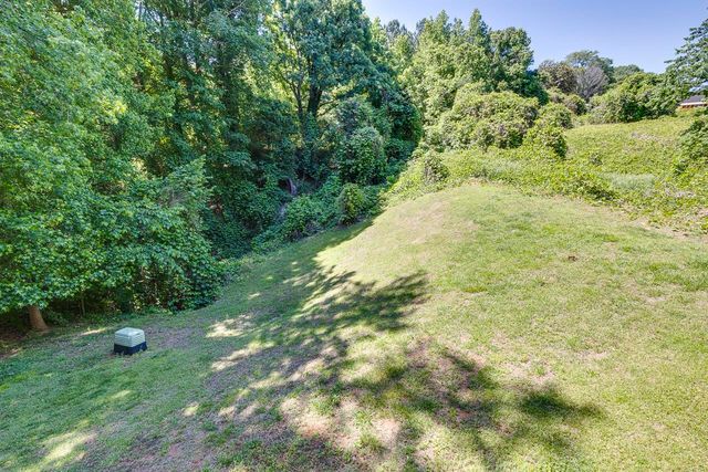 227 Emerald Way, Spartanburg, SC 29302