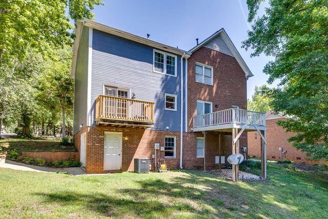 227 Emerald Way, Spartanburg, SC 29302