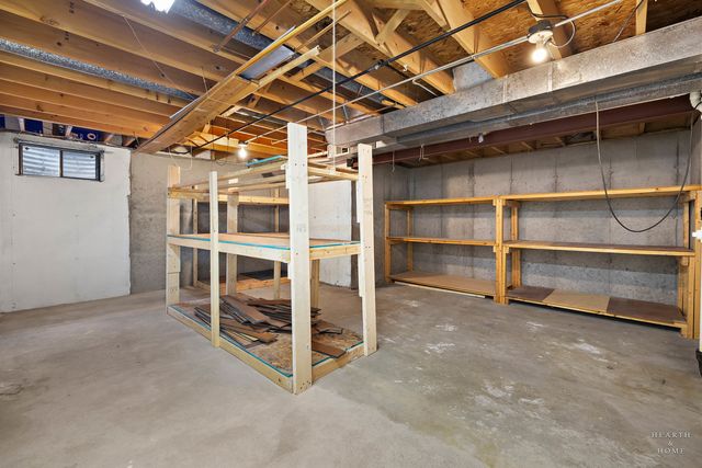 2176 Jordan Lane, Elgin, IL 60123