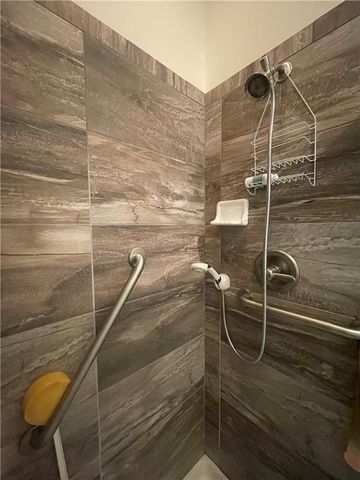 14835 Meadow Lane, Leawood, KS 66224