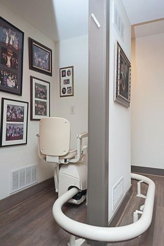 14835 Meadow Lane, Leawood, KS 66224