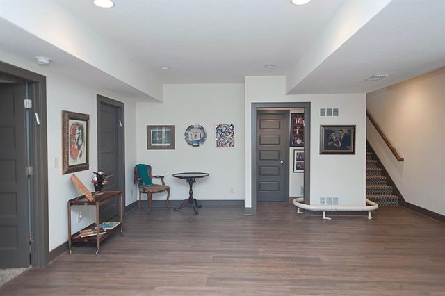 14835 Meadow Lane, Leawood, KS 66224