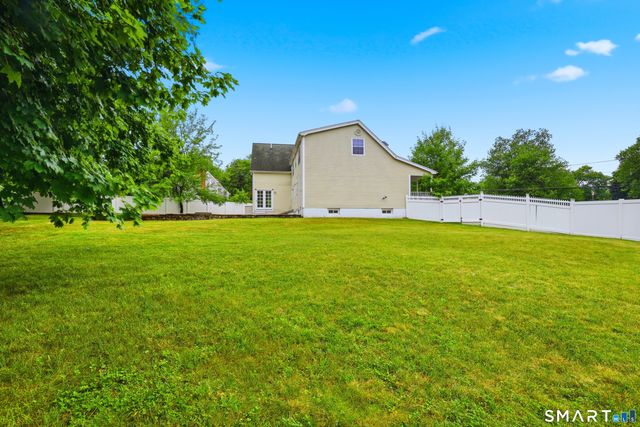 36 Ruth Street, Trumbull, CT 06611