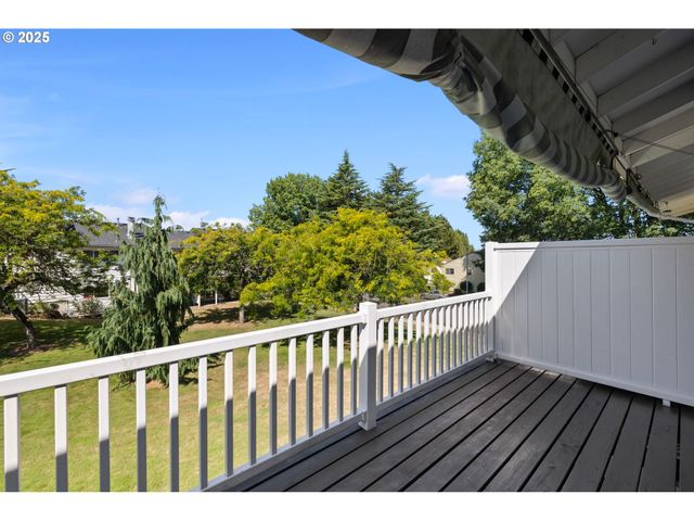 14912 Ne ROSE Pkwy, Portland, OR 97230