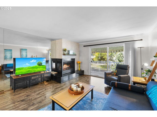 14912 Ne ROSE Pkwy, Portland, OR 97230