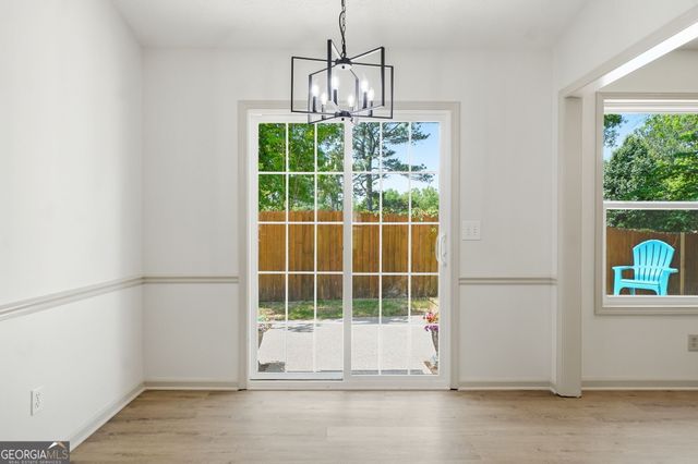 142 River Oaks Drive, Woodstock, GA 30188