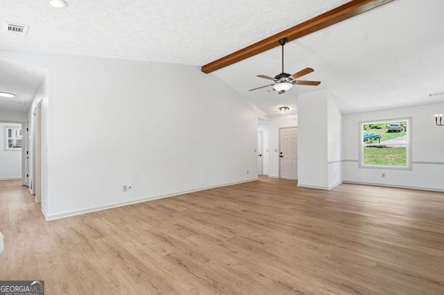 142 River Oaks Drive, Woodstock, GA 30188