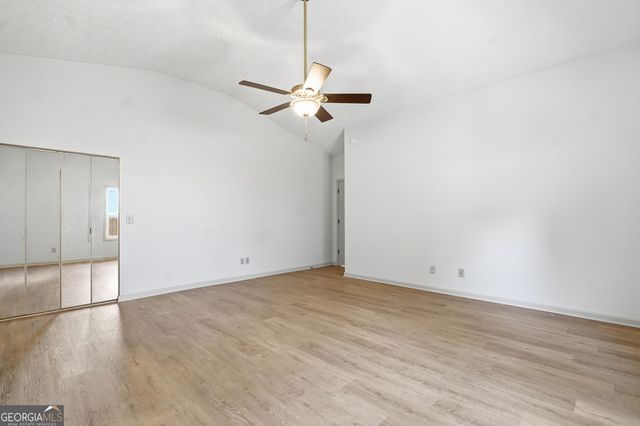 142 River Oaks Drive, Woodstock, GA 30188