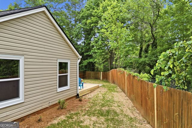 142 River Oaks Drive, Woodstock, GA 30188