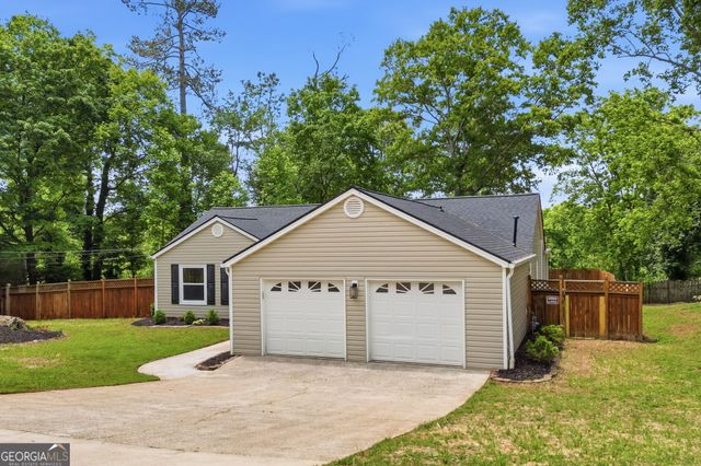 142 River Oaks Drive, Woodstock, GA 30188