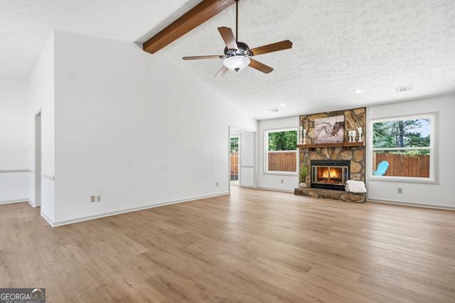 142 River Oaks Drive, Woodstock, GA 30188