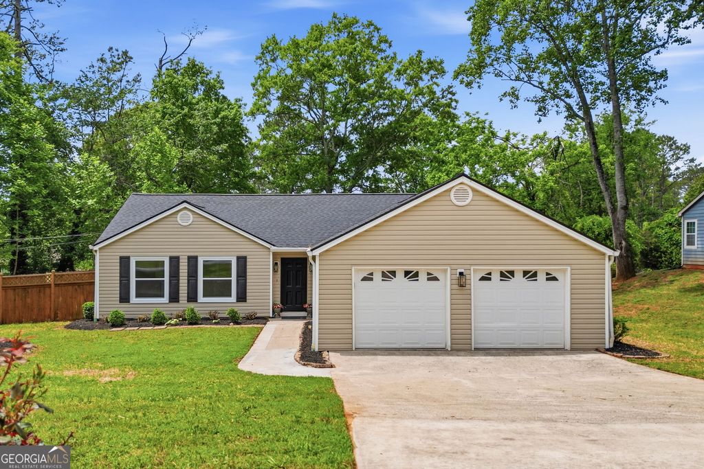 142 River Oaks Drive, Woodstock, GA 30188