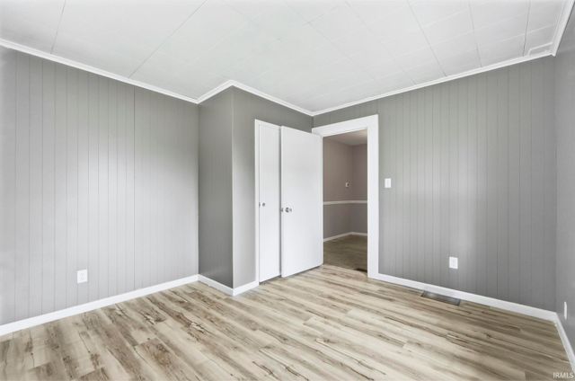 412 Edgeknoll Lane, Fort Wayne, IN 46816