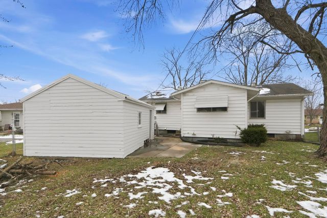 412 Edgeknoll Lane, Fort Wayne, IN 46816
