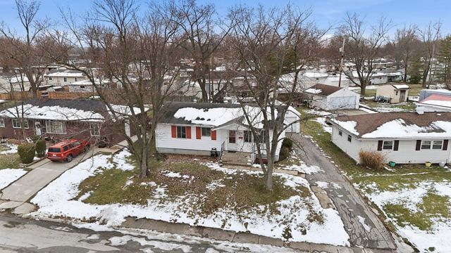 412 Edgeknoll Lane, Fort Wayne, IN 46816