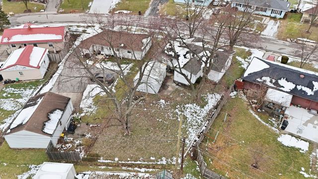 412 Edgeknoll Lane, Fort Wayne, IN 46816