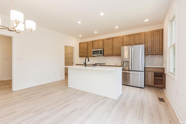 13 Red Oak Drive, Bedford, IN 47421