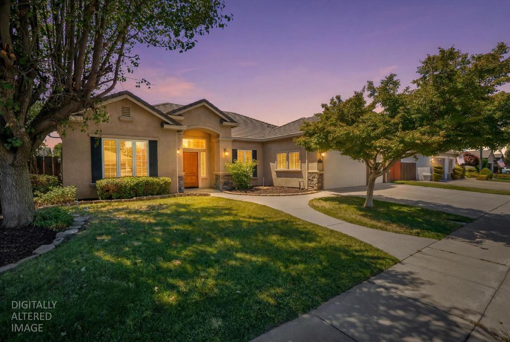 565 Springcreek Pl, Manteca, CA 95337