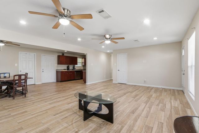 2909 Rosemary Lane, Houston, TX 77093