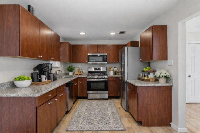 2909 Rosemary Lane, Houston, TX 77093