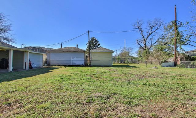 2909 Rosemary Lane, Houston, TX 77093