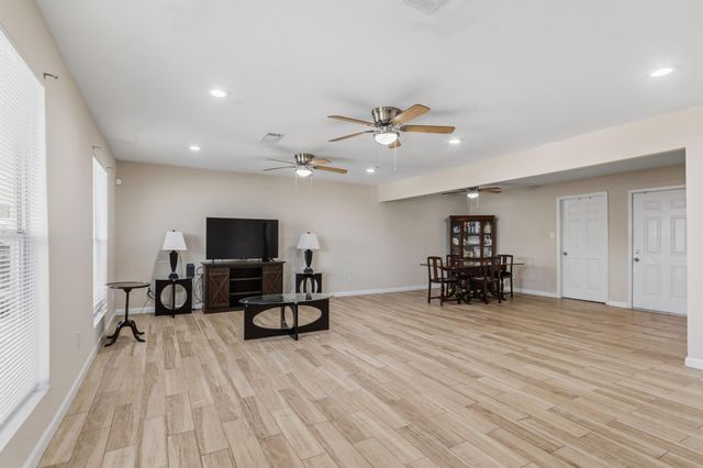 2909 Rosemary Lane, Houston, TX 77093