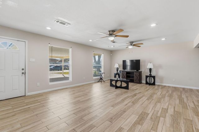 2909 Rosemary Lane, Houston, TX 77093