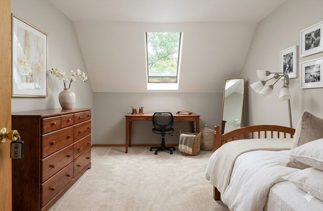 131 Jewett St, Pepperell, MA 01463