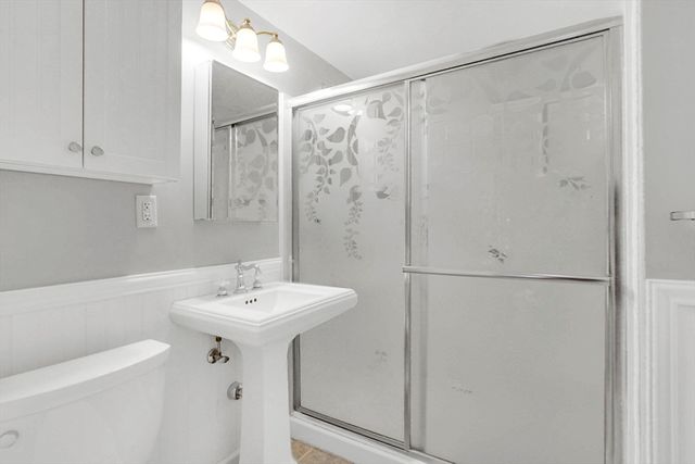 2164 Wilbraham Rd, Springfield, MA 01129