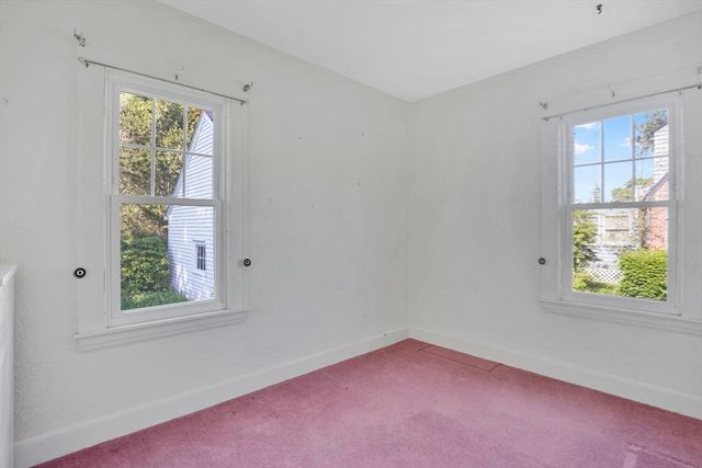 2164 Wilbraham Rd, Springfield, MA 01129